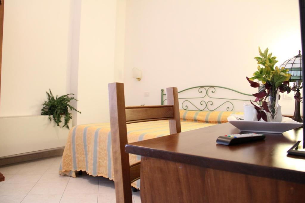 Hotel I Platani Sienne Chambre photo
