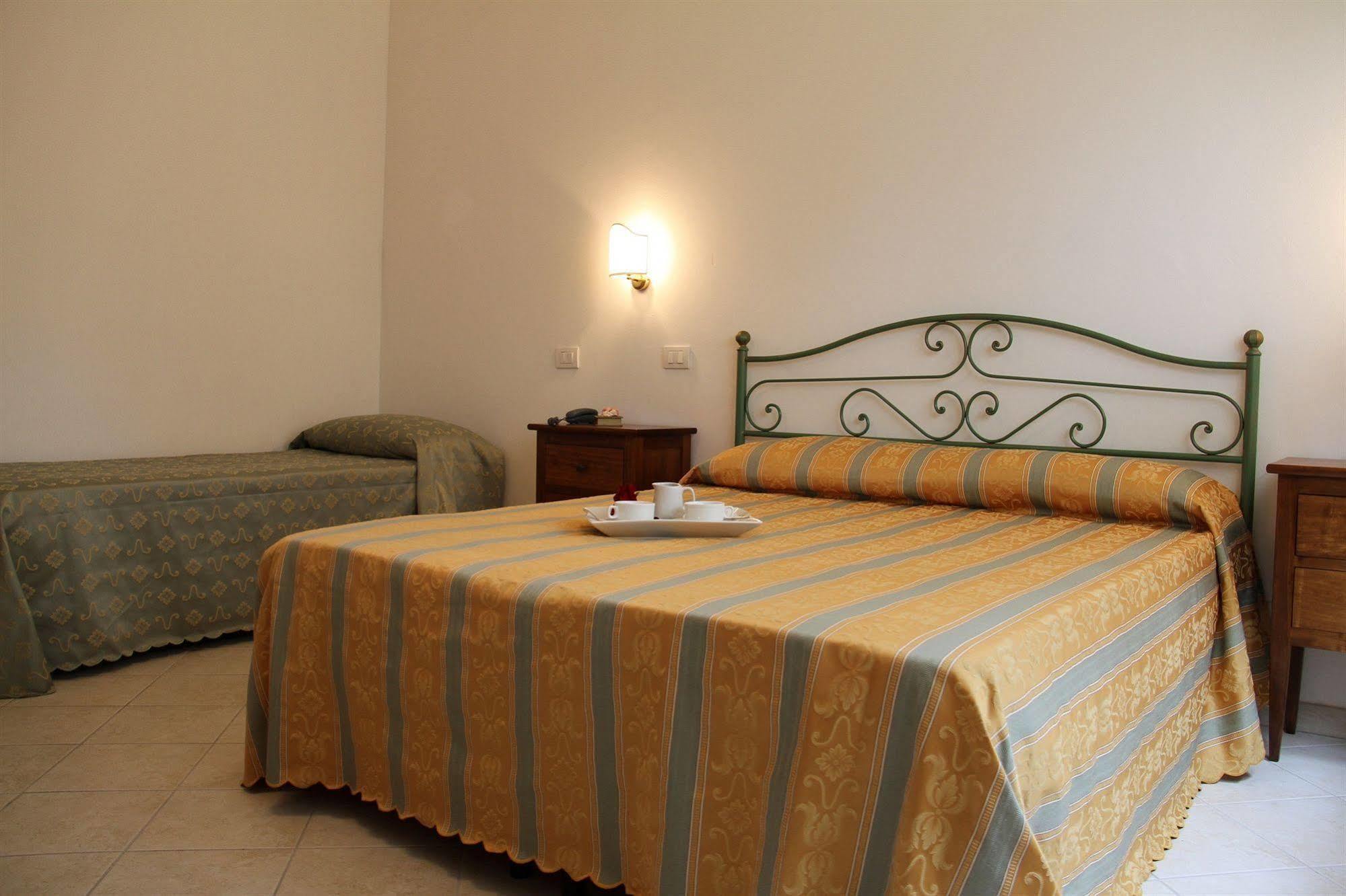 Hotel I Platani Sienne Extérieur photo