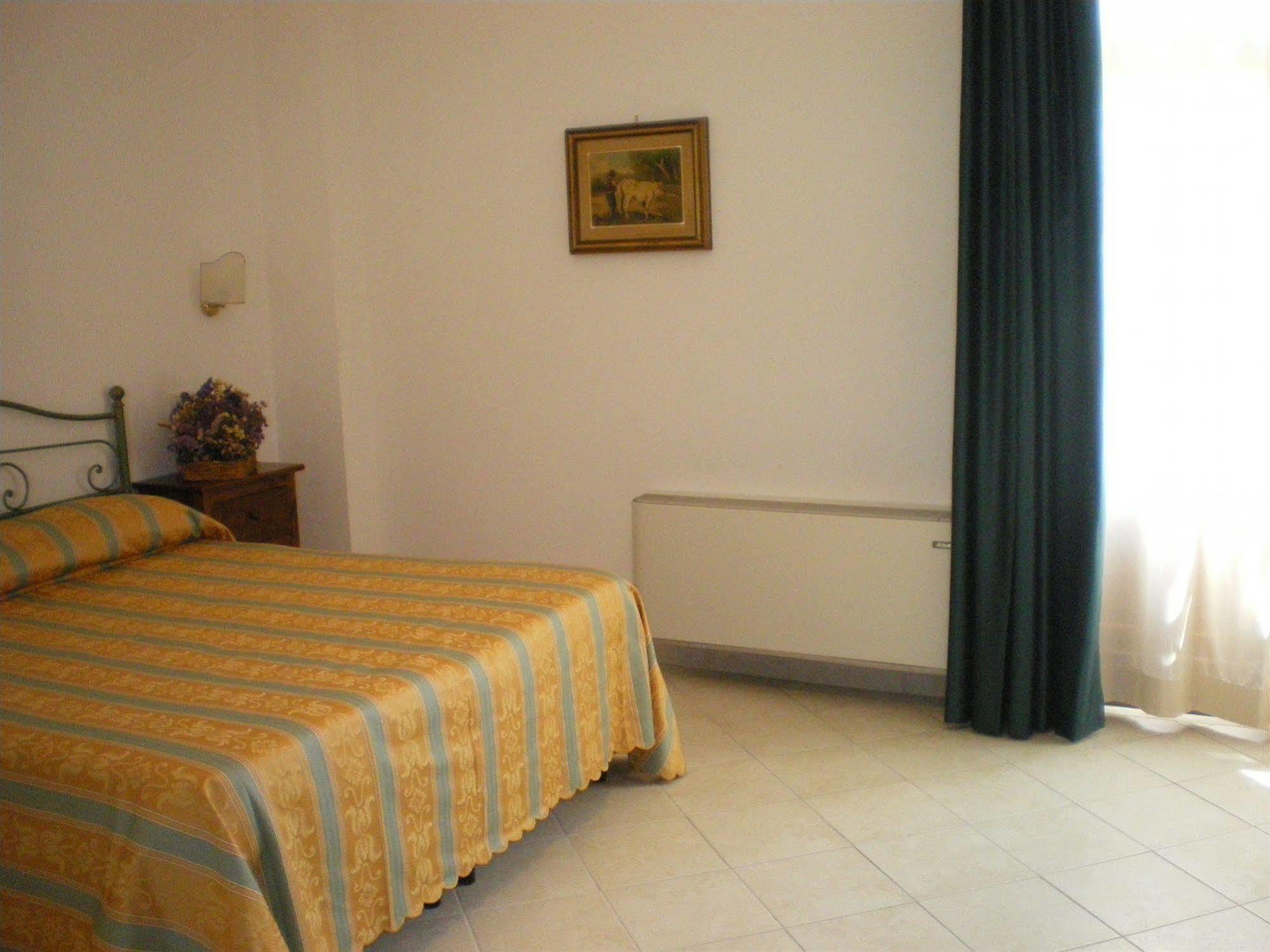 Hotel I Platani Sienne Extérieur photo