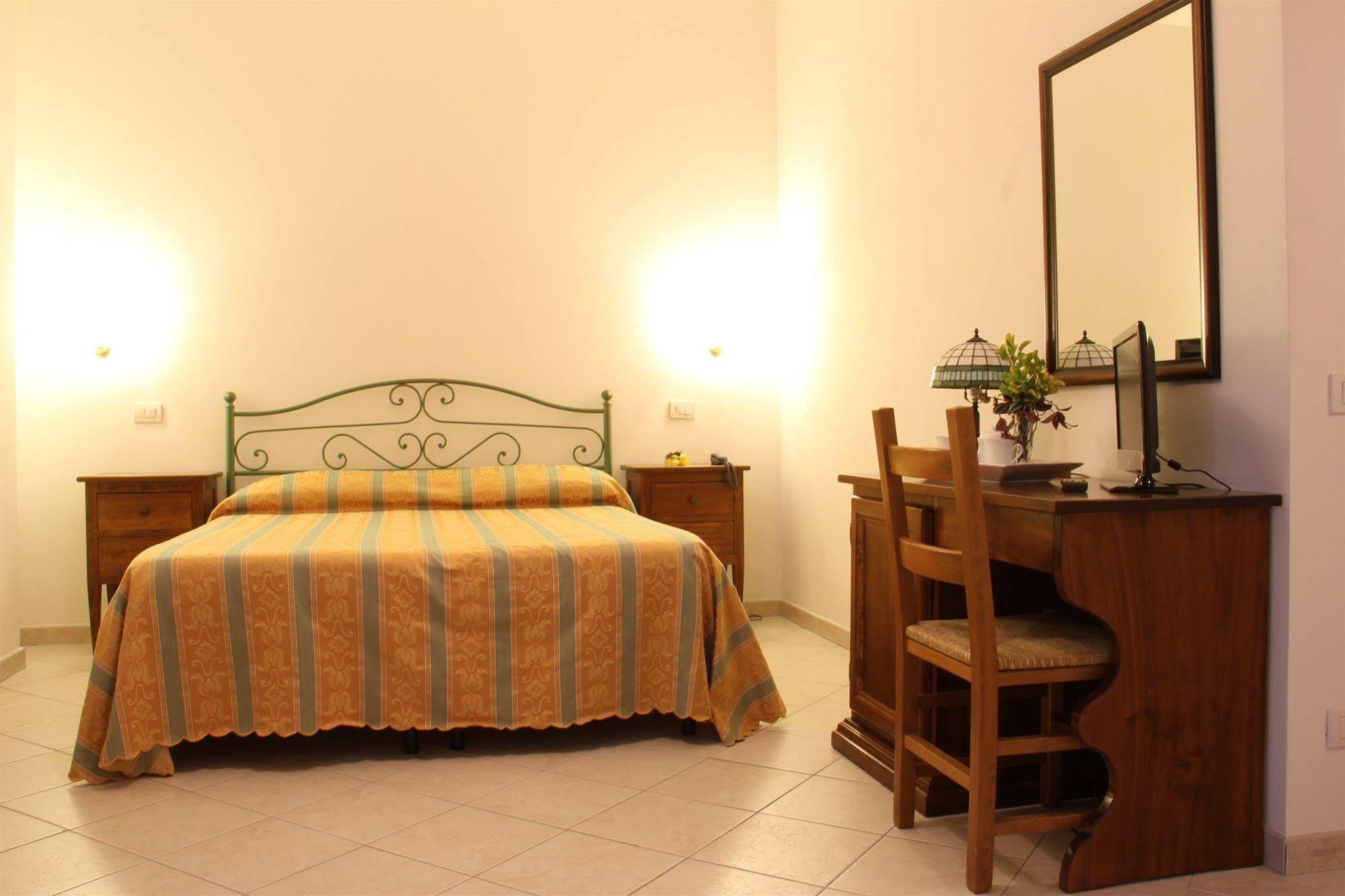 Hotel I Platani Sienne Extérieur photo